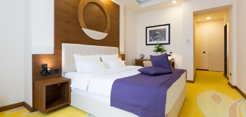 Boutique hotel Serbia private tour accommodation