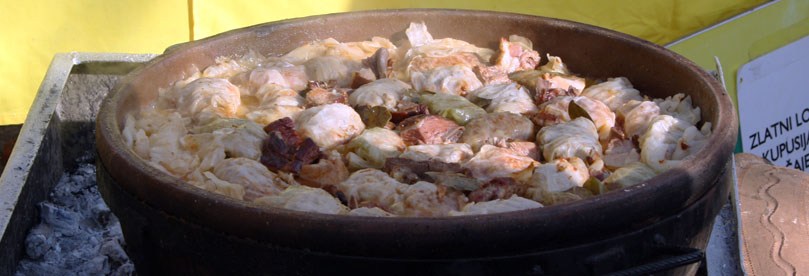 Cabbage rolls are prepared in crock