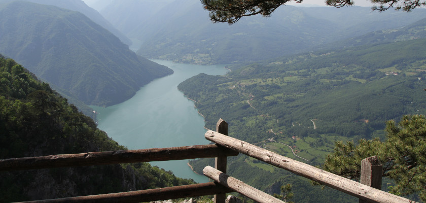 Drina River canyon viewpoint in Tara National Park – Serbia and Bosnia itinerary route